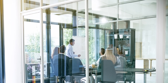 Management-Workshop "Vergaberisiken einschätzen". Bildquelle: istock. ID 527057114. Urheber: PeopleImages. Alle Nutzungsrechte bezahlt durch 1155PM consultants GmbH.